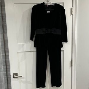 Alex Evenings Black Velvet Pantsuit